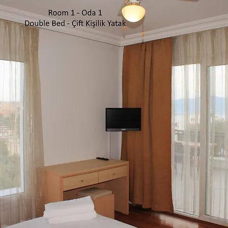Villa Ladies Beach - Poolside Detached - 4 Floor - 5 Bedroom - Sea View *