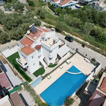 Villa Ladies Beach - Poolside Detached - 4 Floor - 5 Bedroom - Sea View Kuşadası
