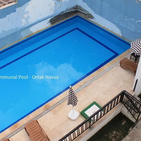 Ladies Beach - Poolside Detached - 4 Floor - 5 Bedroom - Sea View فيلة *